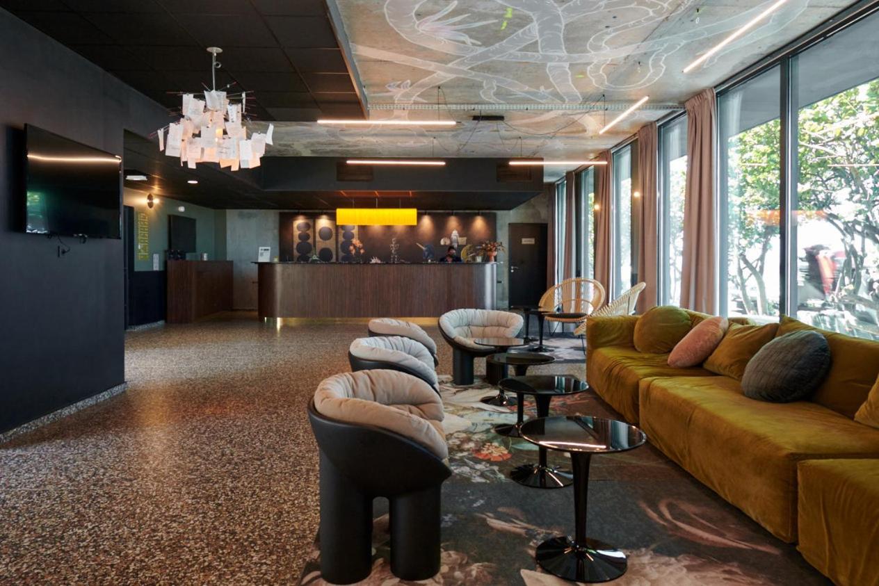 Dina Morgabine Saint Denis Otel Dış mekan fotoğraf